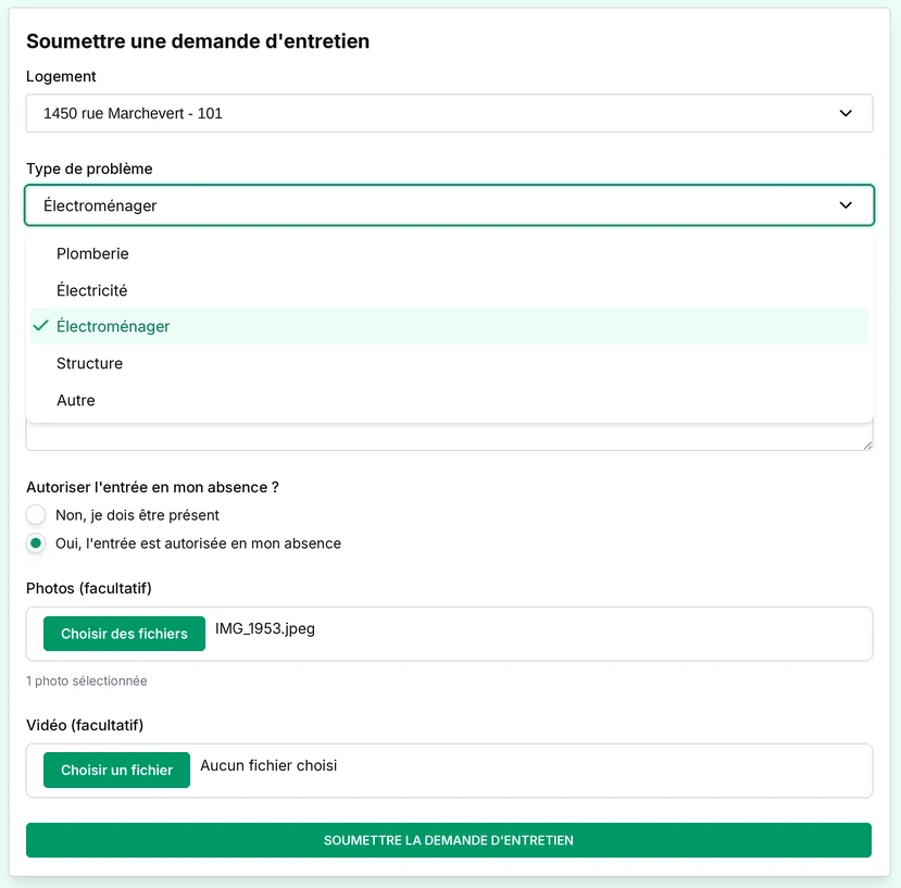 Un locataire soumet une demande d'entretien dans Urbanity : le logement est présélectionné, un type de problème est choisi parmi plomberie, électricité, électroménager, structure ou autre, une photo est jointe et l'autorisation d'entrer est accordée.